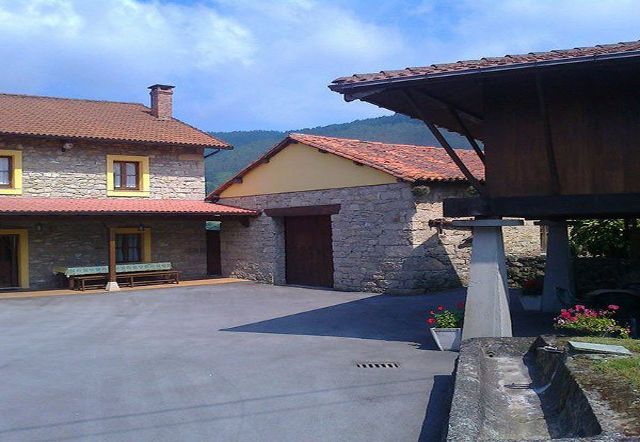 Imágenes casas rurales el lláu