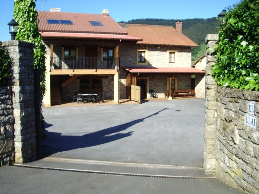 Tarifas Casas Rurales EL LLÁU en Asturias